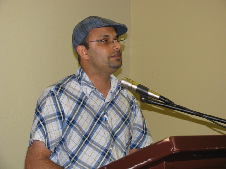 Ahmar Shaahwar-1 10-15-2009