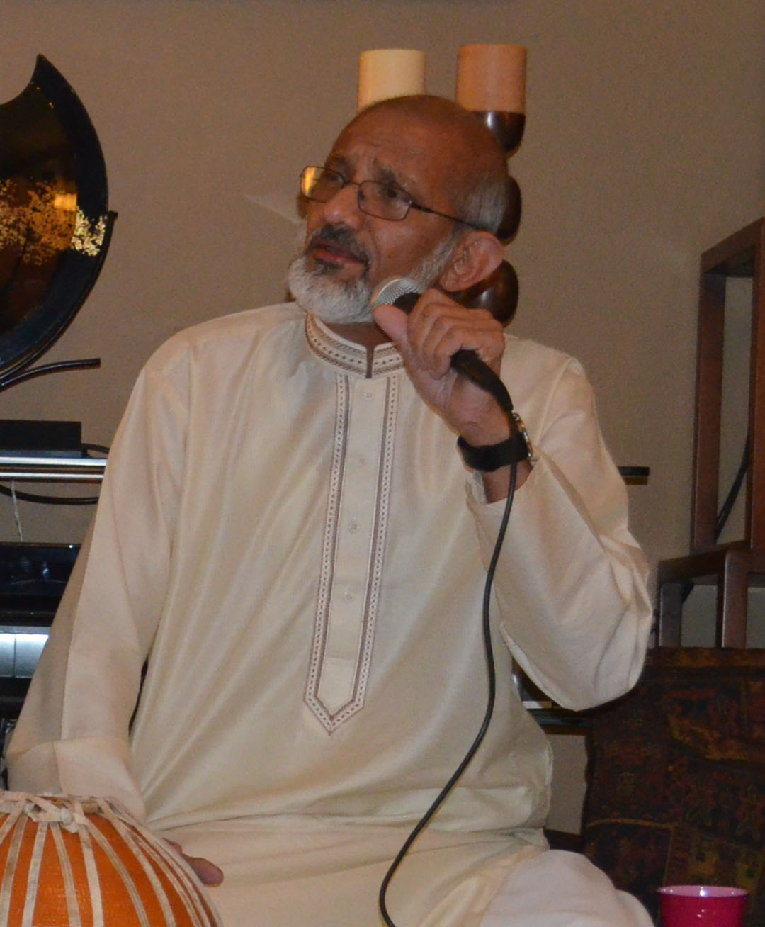 Awan-e-Urdu 7-6-2012 Usman Sidat-2