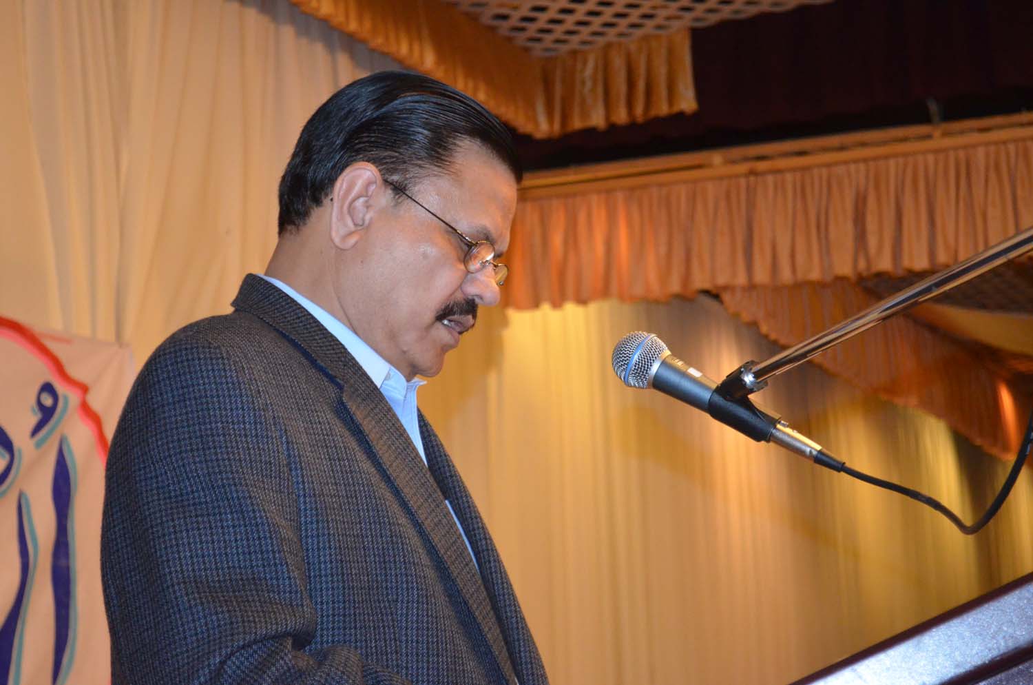 UA 4-29-2012 Dr. Tahir Mahmood