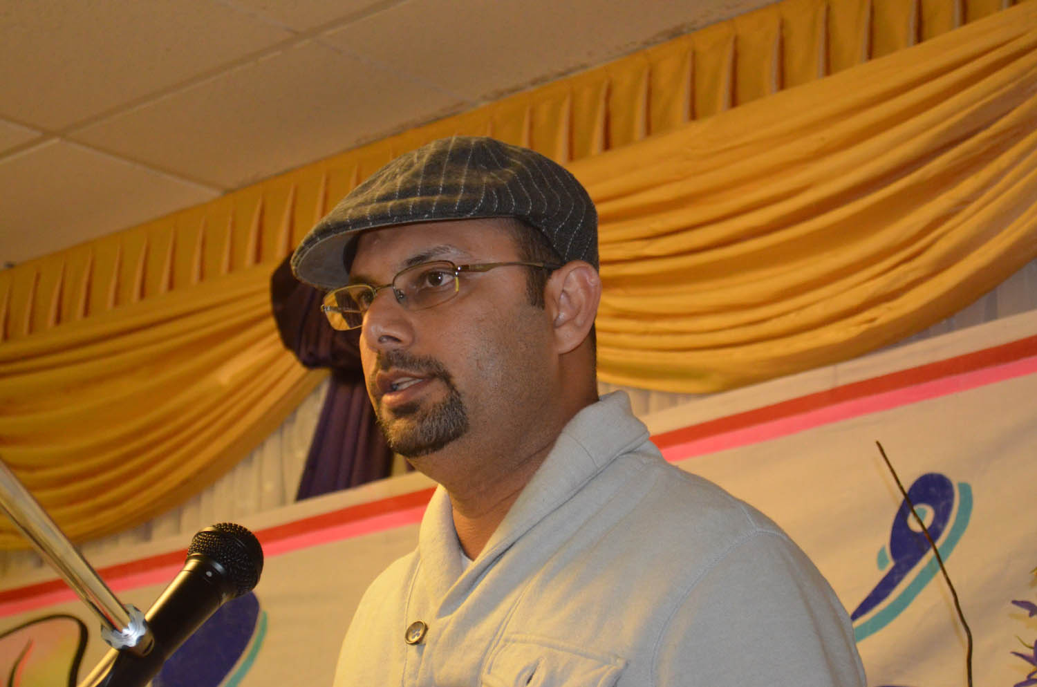 Urdu Academy 10-21-2012-Ahmar Shahwar