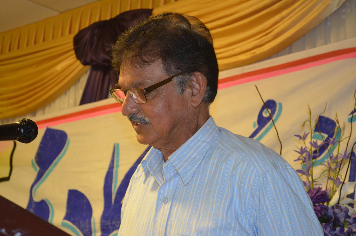 Urdu Academy 10-21-2012-Tasadduq Attari