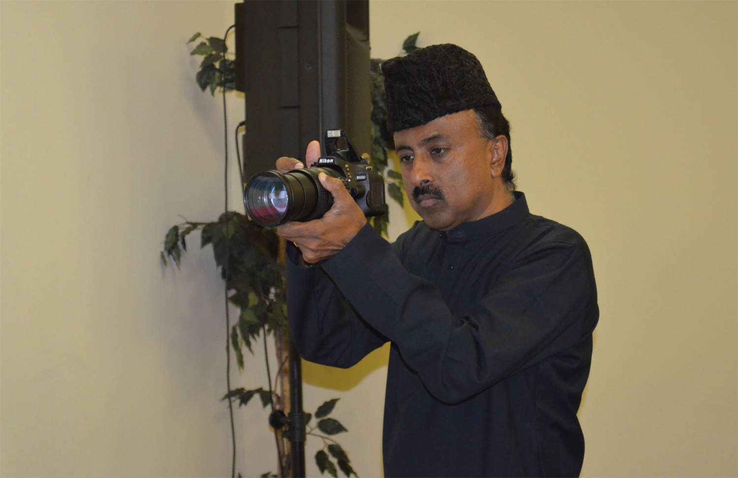 Urdu Academy 6-17-2012-Nagesh2